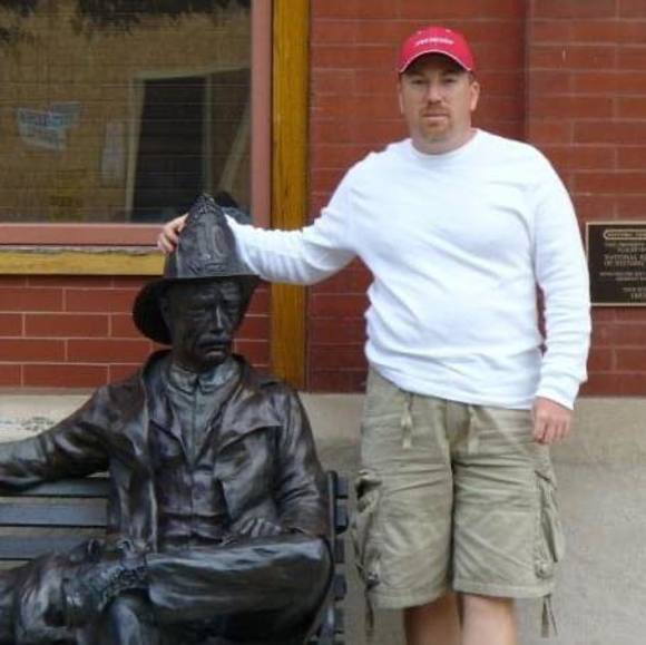 Meet your Posher, Kevin - Picture 1 of 1